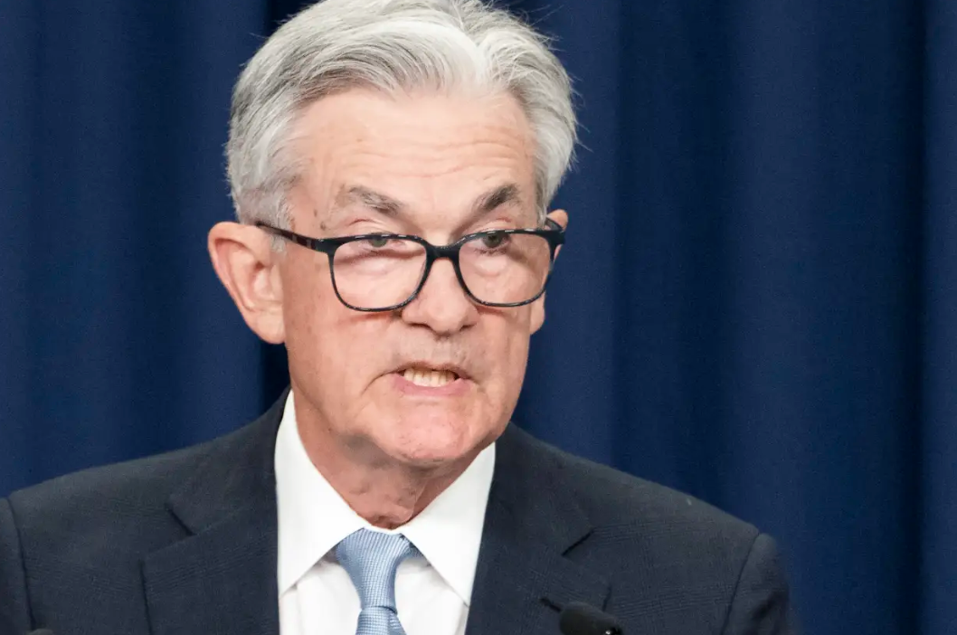 Jerome Powell: probability of a pivot is pared by jobs data